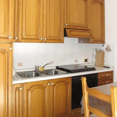 Apartment Locazione Turistica Rosina - Grv425 *